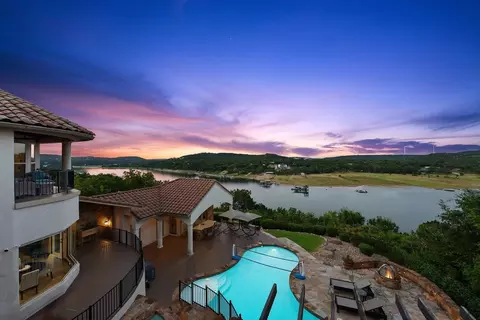17508 Northlake Hills Dr, Jonestown, TX 78645