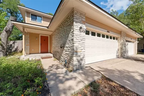 1504 Aquifer Cv #B, Austin, TX 78746