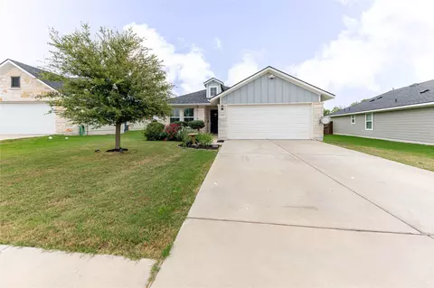 Exterior - 303 Schuyerville Dr, Elgin, TX 78621 photo 2 of 14