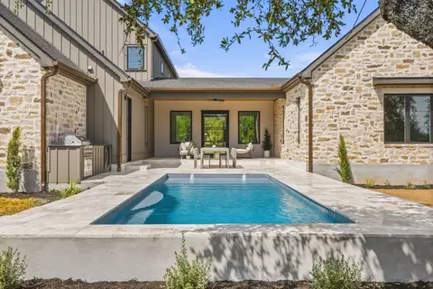 9207 Zyle Rd, Austin, TX 78737