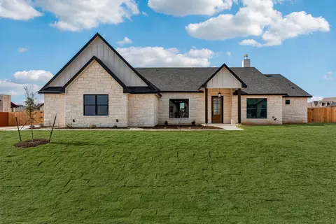11060 Eagle Walk Blvd, Salado, TX 76571