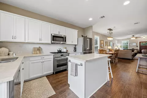 Kitchen - 340 Nectar Dr, Buda, TX 78610 photo 2 of 2