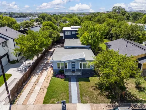 7611 Providence Ave #A, Austin, TX 78752