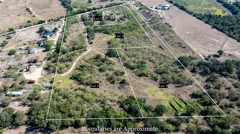 lot4 Track Rd, Red Rock, TX 78616