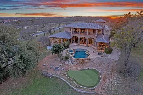 303 Yaupon Dr, Spicewood, TX 78669