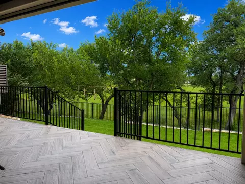 216 Skipping Cedar St, San Marcos, TX 78666