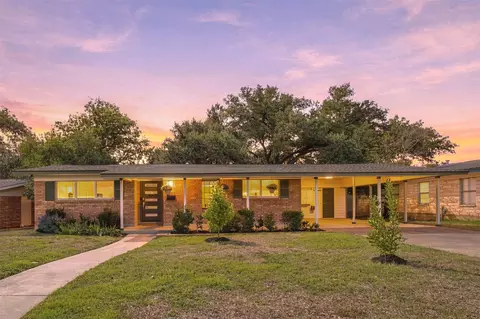 1419 Cloverleaf Dr, Austin, TX 78723
