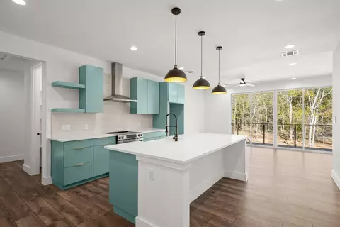116 Kahana Ln, Bastrop, TX 78602
