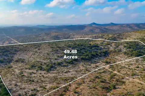 Undisclosed, Uvalde, TX 78801