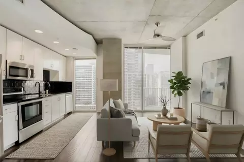 360 Nueces St #2004, Austin, TX 78701