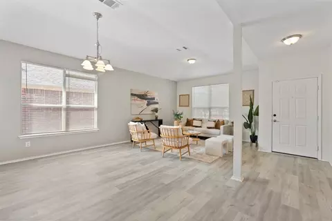 11853 Gaelic Dr, Austin, TX 78754