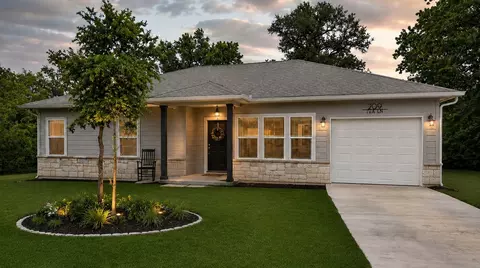209 Iva Ln, Bastrop, TX 78602