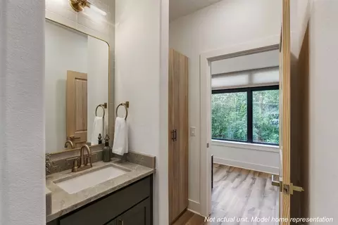Bath - 605 E 55th St #5, Austin, TX 78751 photo 2 of 5