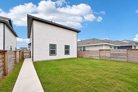 Exterior - 321 Keefer, Kyle, TX 78640 photo 2 of 3