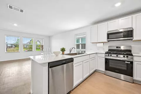 Kitchen - 321 Keefer, Kyle, TX 78640 photo 2 of 2