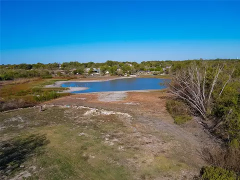 306 Cresthill Cswy, Kyle, TX 78640 photo 2
