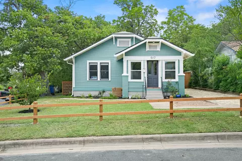 517 E 38th 12 St, Austin, TX 78751