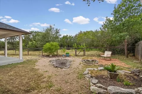 Exterior - 7451 Pusch Ridge Loop, Austin, TX 78749 photo 4 of 5