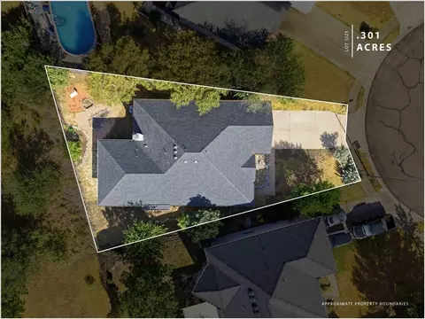 View/Area - 7451 Pusch Ridge Loop, Austin, TX 78749 photo 2 of 2