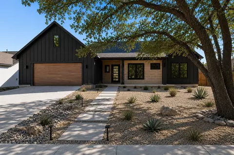 52 War Bonnet, Wimberley, TX 78676