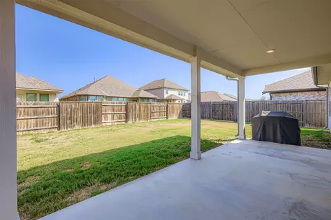 Exterior - 154 Eagle Ford Dr, Kyle, TX 78640 photo 3 of 7