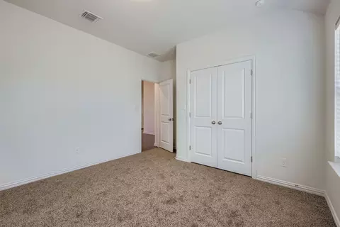 Bedroom - 154 Eagle Ford Dr, Kyle, TX 78640 photo 5 of 9