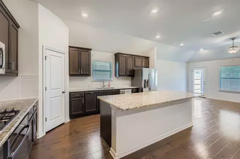 Kitchen - 154 Eagle Ford Dr, Kyle, TX 78640 photo 1 of 2