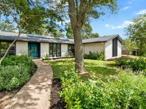8809 Collingwood Dr, Austin, TX 78748
