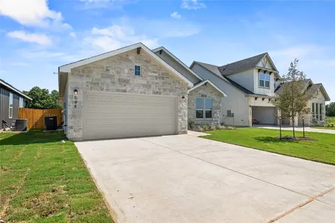 Exterior - 544 Gus Loop, Georgetown, TX 78626 photo 3 of 4