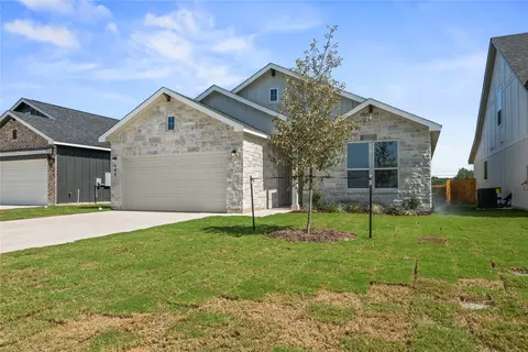 Exterior - 544 Gus Loop, Georgetown, TX 78626 photo 2 of 4