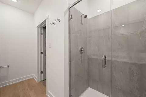 Bath - 544 Gus Loop, Georgetown, TX 78626 photo 1 of 3