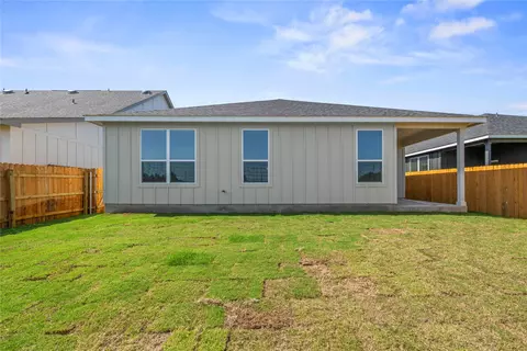 Exterior - 544 Gus Loop, Georgetown, TX 78626 photo 4 of 4