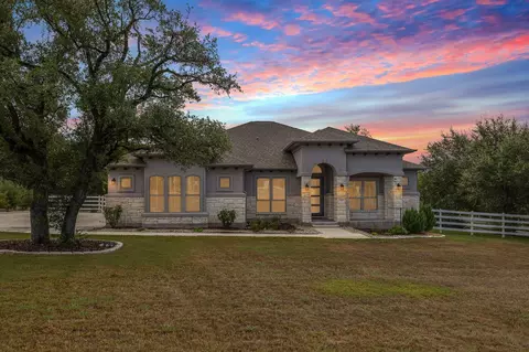128 Stag Leap Ct, Liberty Hill, TX 78642