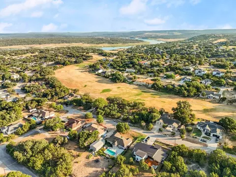 4121 Rockwood Dr, Lago Vista, TX 78645