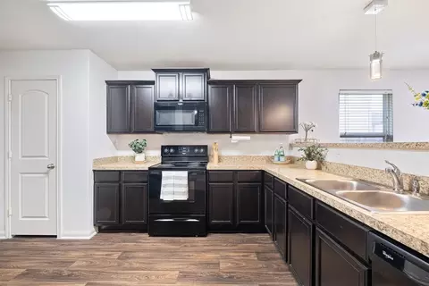 Kitchen - 297 Koontz Loop, Jarrell, TX 76537 photo 1 of 1