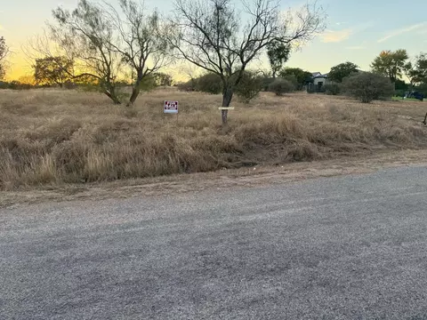 304 Red Wine, Horseshoe Bay, TX 78657