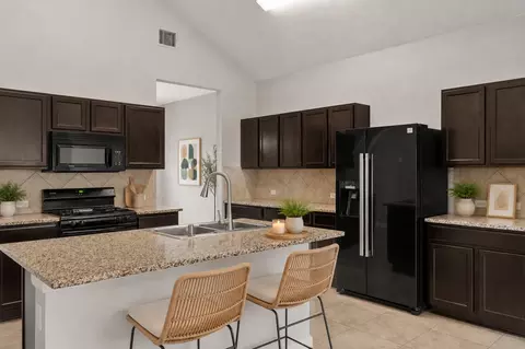 Kitchen - 314 Dusky Thrush Dr, Kyle, TX 78640 photo 1 of 2