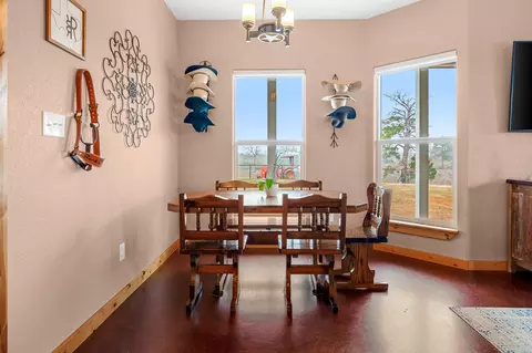Dining - 935 Highway 21 E, Bastrop, TX 78602 photo 1 of 1