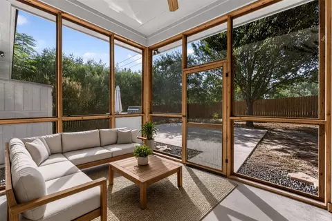 Exterior - 1004 Applerock, Leander, TX 78641 photo 5 of 9