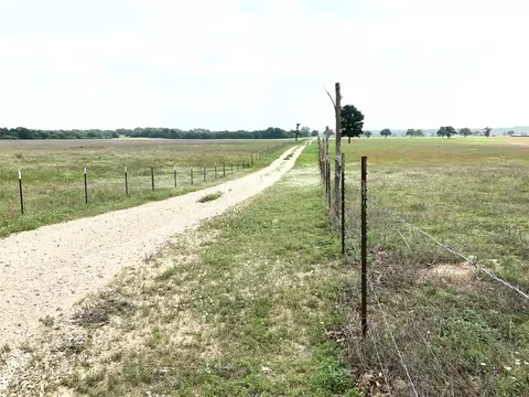1672 Sayers Rd, Bastrop, TX 78602 photo 6