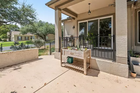 Exterior - 100 Klondike Dr, Georgetown, TX 78633 photo 4 of 6