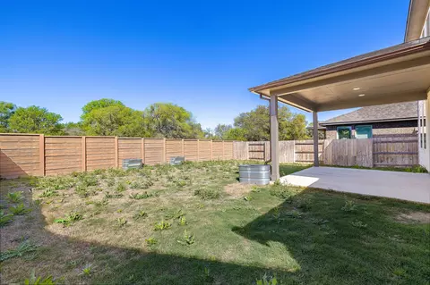 Exterior - 326 Smithsonian Ln, Kyle, TX 78640 photo 2 of 2