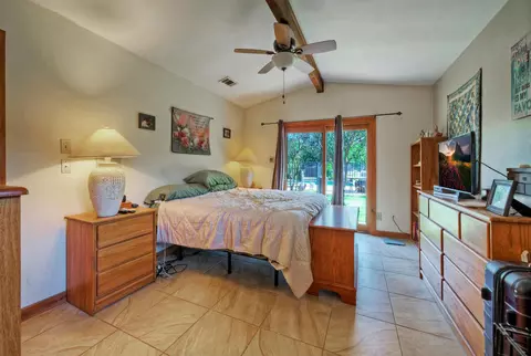 Bedroom - 2300 Robin Rd, Manchaca, TX 78652 photo 1 of 3