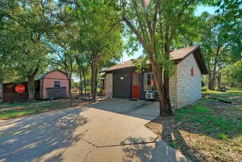 Other - 2300 Robin Rd, Manchaca, TX 78652 photo 3 of 5