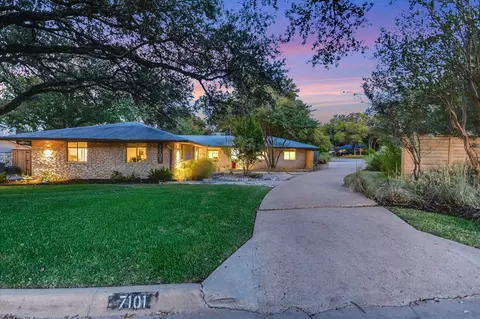 7101 Sungate Dr, Austin, TX 78731