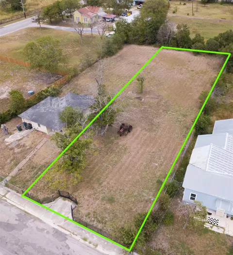 lot7 W Seideman St, Seguin, TX 78155