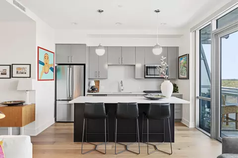 222 West Ave #1808, Austin, TX 78701