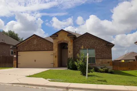 1329 Spicewood Dr, Burnet, TX 78611