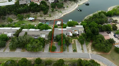 537 Venture Blvd S, Point Venture, TX 78645