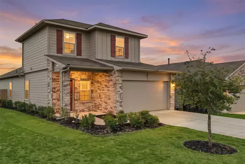 Exterior - 19300 Bear Grass Dr, Elgin, TX 78621 photo 2 of 7